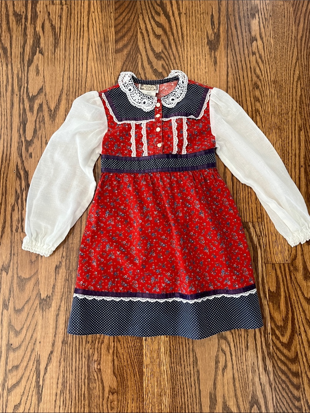 Gunne Sax Navy Polka Dot and Red Floral Dress with White Lace Collar Size 4